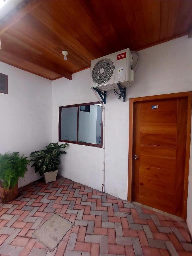 Suite Amoblada En Santa Cruz Puerto Ayora  Exterior foto